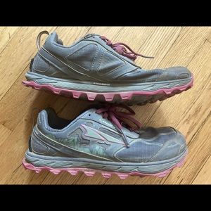 Altra Lone Peak 4 trail running shoe